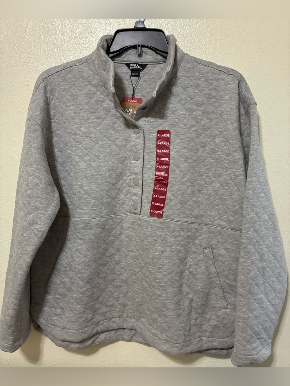 Women’s Eddie Bauer Quilted Pullover Hoodie in Light Gray